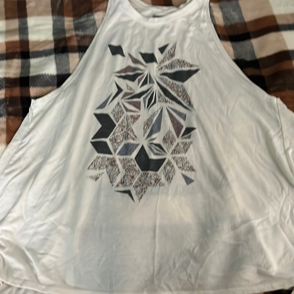 Cut off shirt